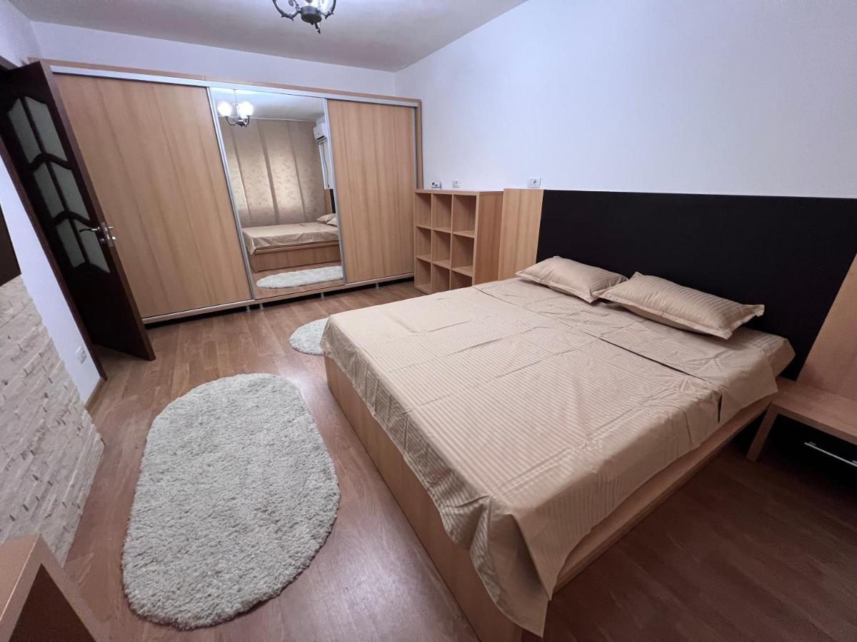 Mnm Mitropolie Apartment Iasi Exterior foto